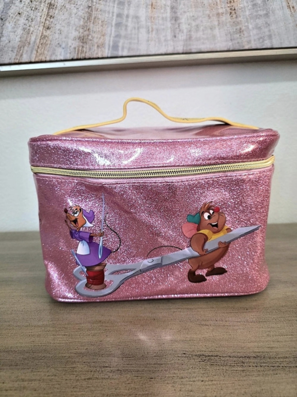 Disney Cinderella Mice at Work Glitter Cosmetic Case Pink Gus Gus
